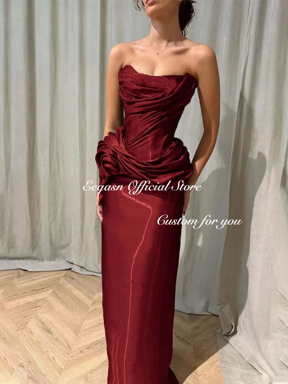 Vestido de Festa Longo em Cetim Azul Marinho – Modelo Sereia Elegante