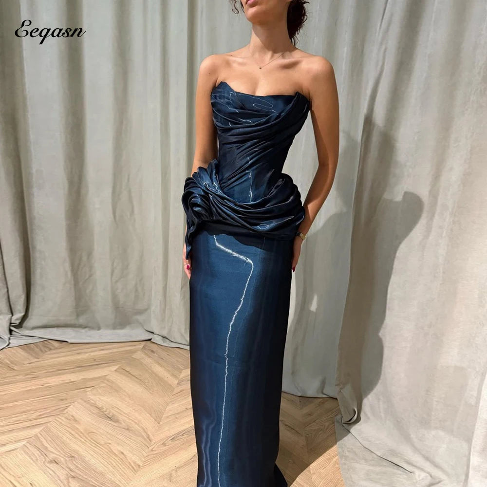 Vestido de Festa Longo em Cetim Azul Marinho – Modelo Sereia Elegante